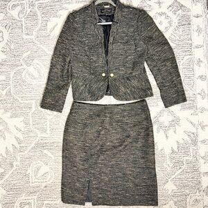 MARY KAY by TWIN HILL | Two-Piece Matching Textured Boucle’ Blazer Skirt Set